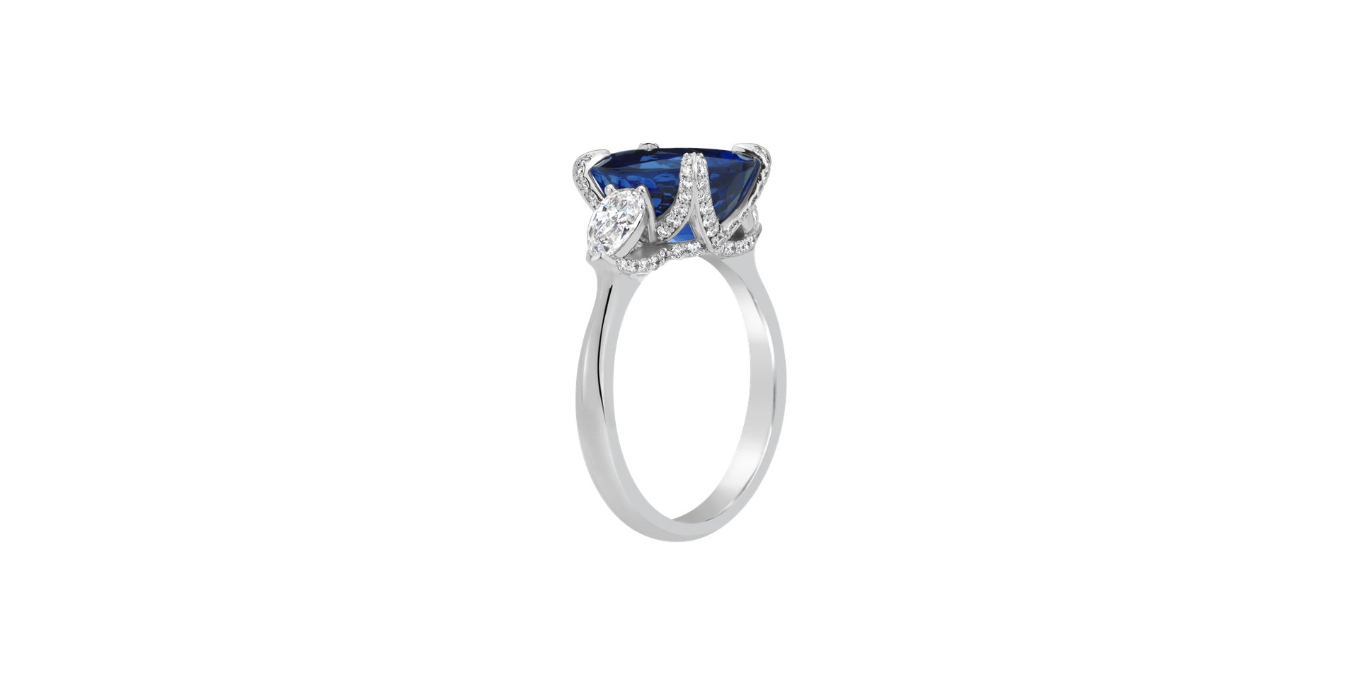 Diamond ring with Tanzanite Valoraine