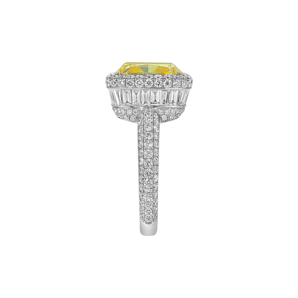 Ring with yellow and white diamonds Alchemy Gem