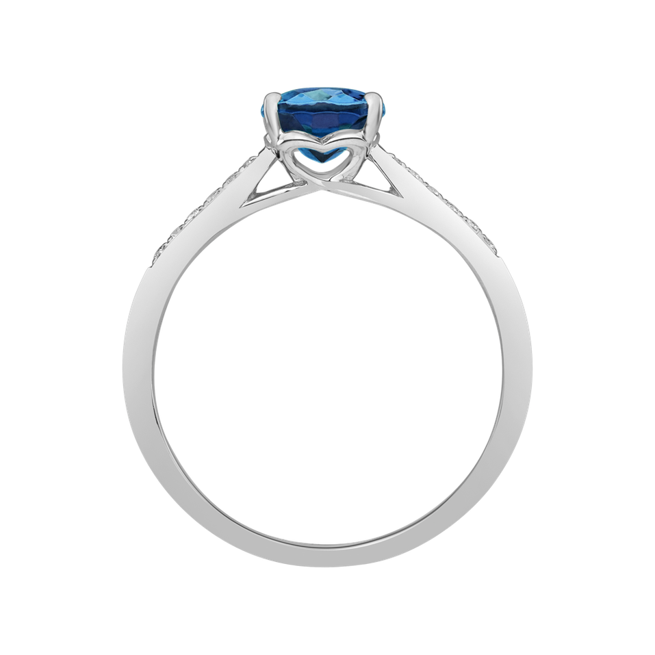 Diamond ring with Topaz London Bonbon