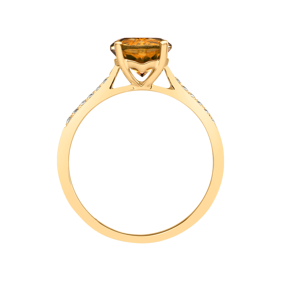Diamond ring with Tourmaline Cognac Bonbon