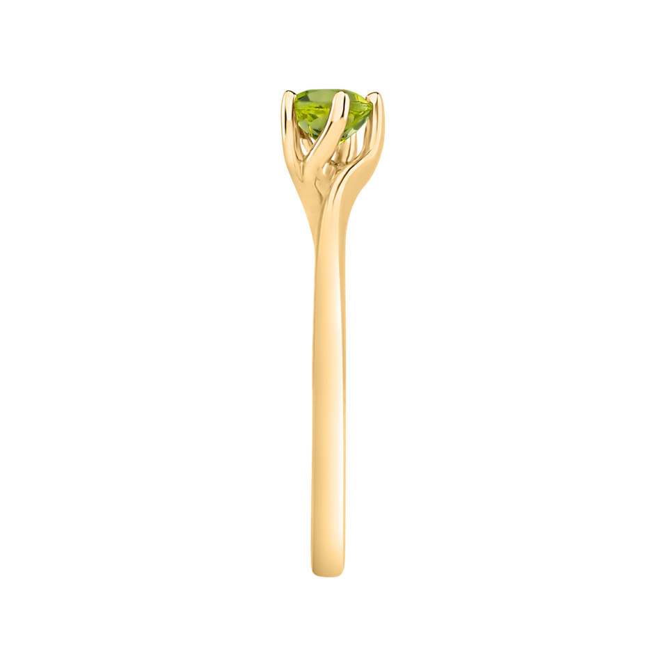 Ring with Peridot Bonbon