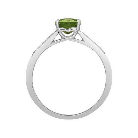 Diamond ring with Tourmaline Green Bonbon