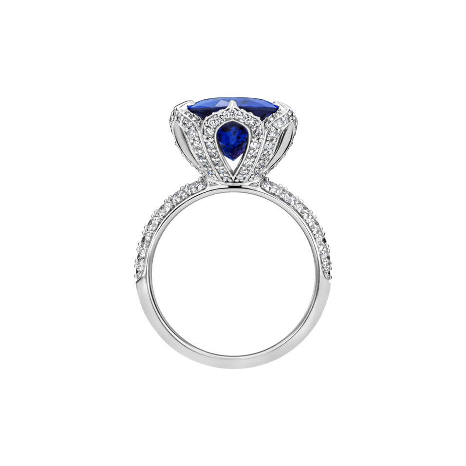 Diamond ring with Tanzanite Midnight Wave