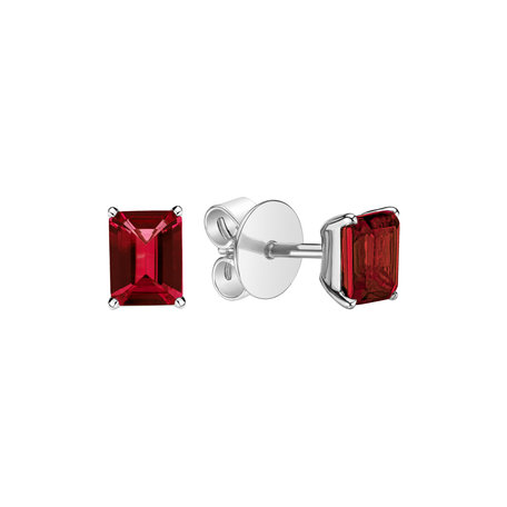 Earrings with Ruby Winslow