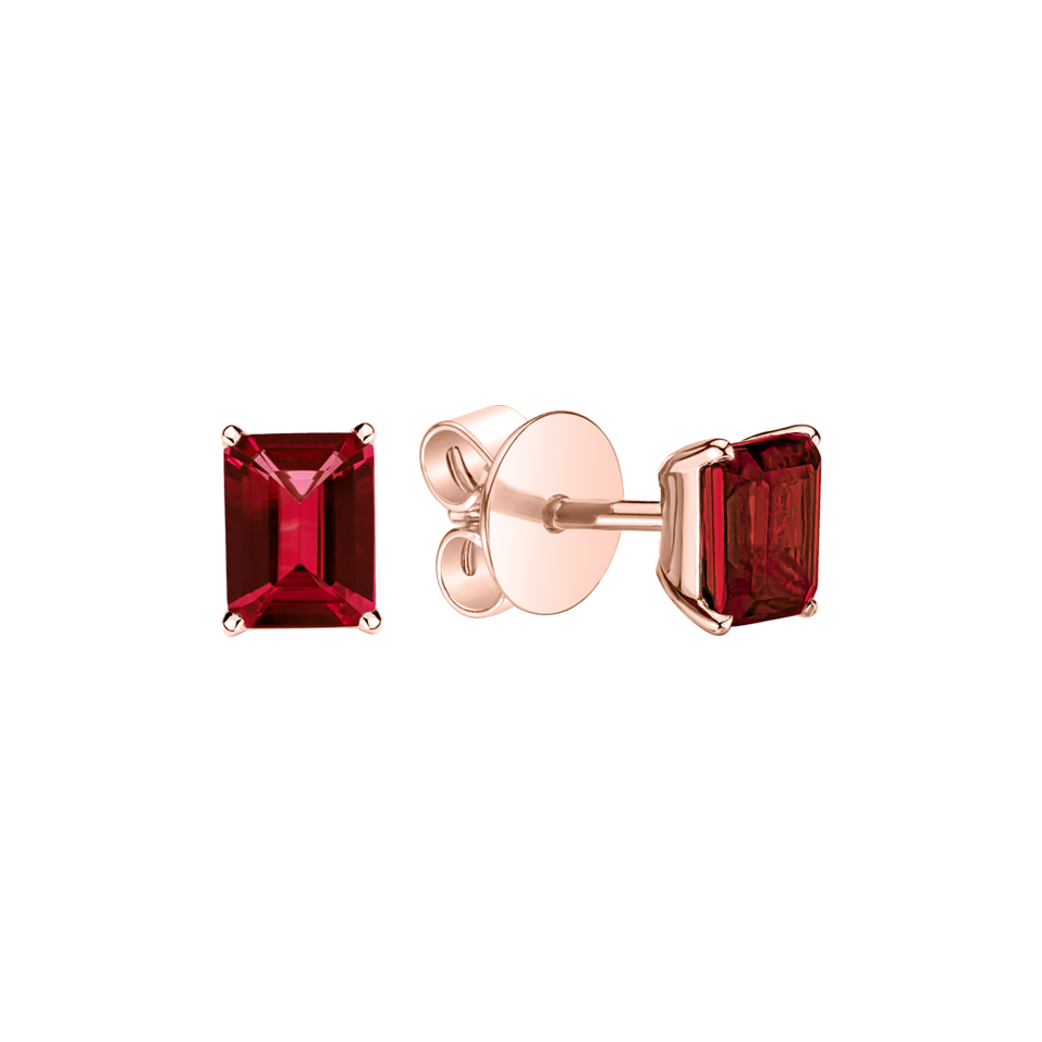 Earrings with Ruby Winslow
