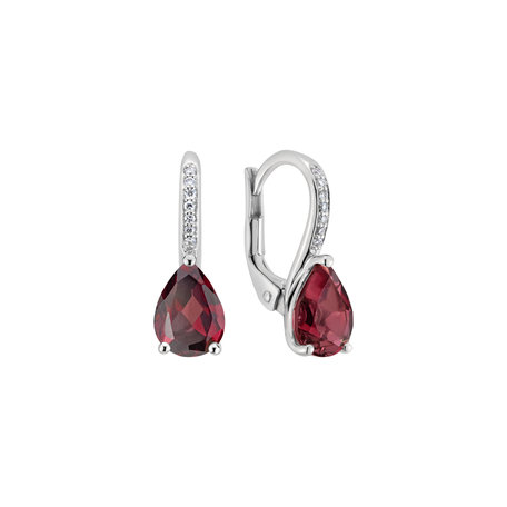 Diamond earrings with Rhodolite Lauriene