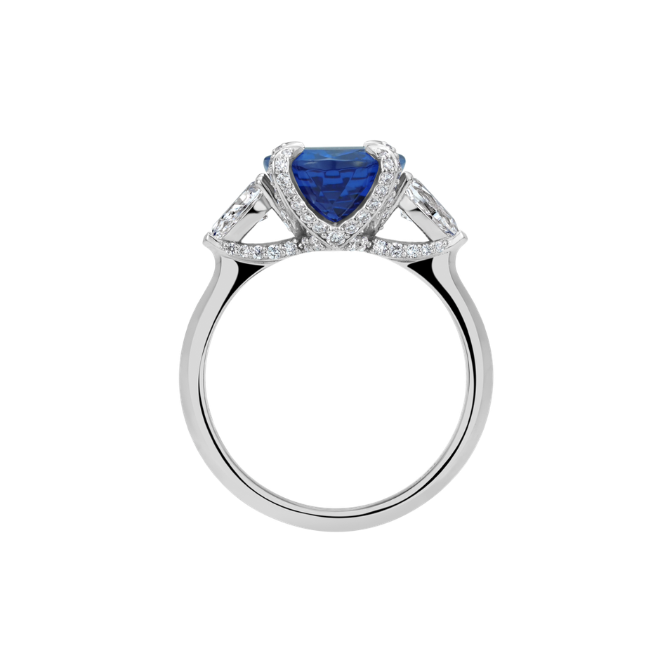 Diamond ring with Tanzanite Valoraine