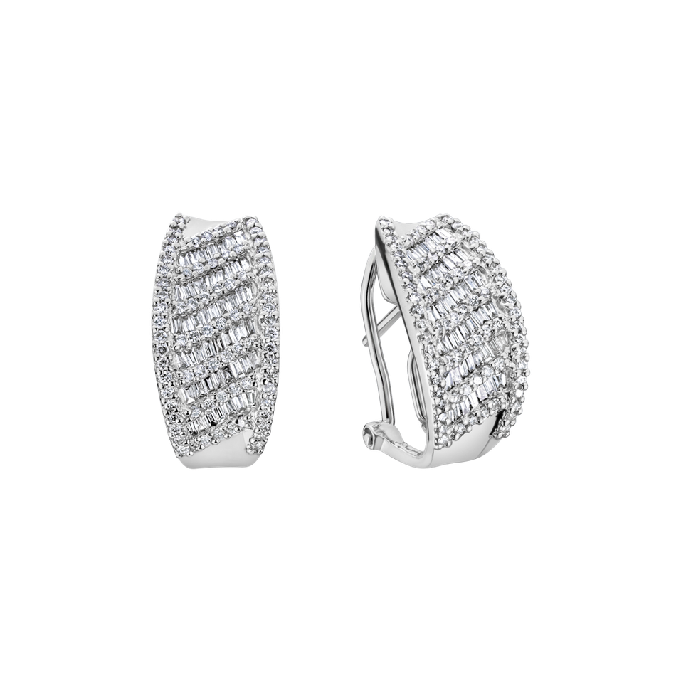 Diamond earrings Luxoria